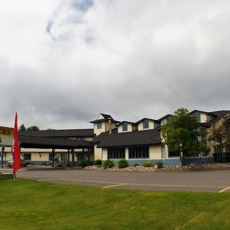 Pictured Rocks Inn And Suites Munising Exteriör bild