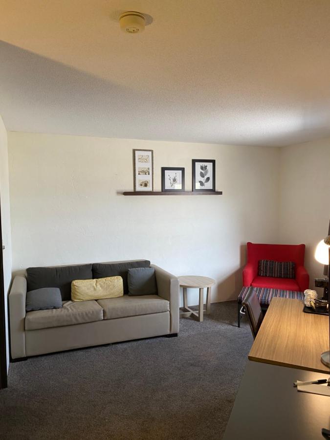 Pictured Rocks Inn And Suites Munising Exteriör bild