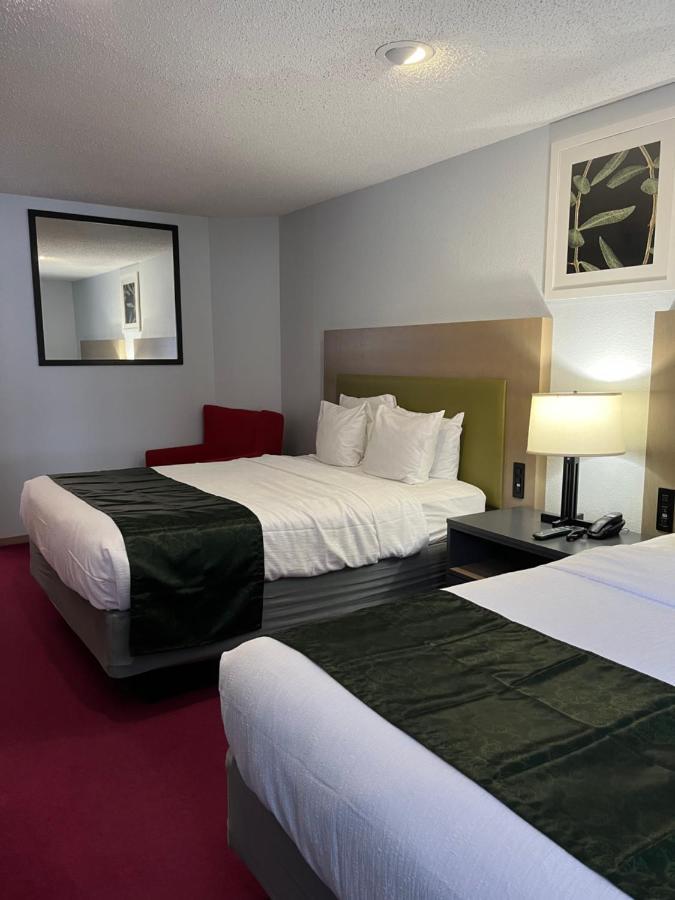 Pictured Rocks Inn And Suites Munising Exteriör bild