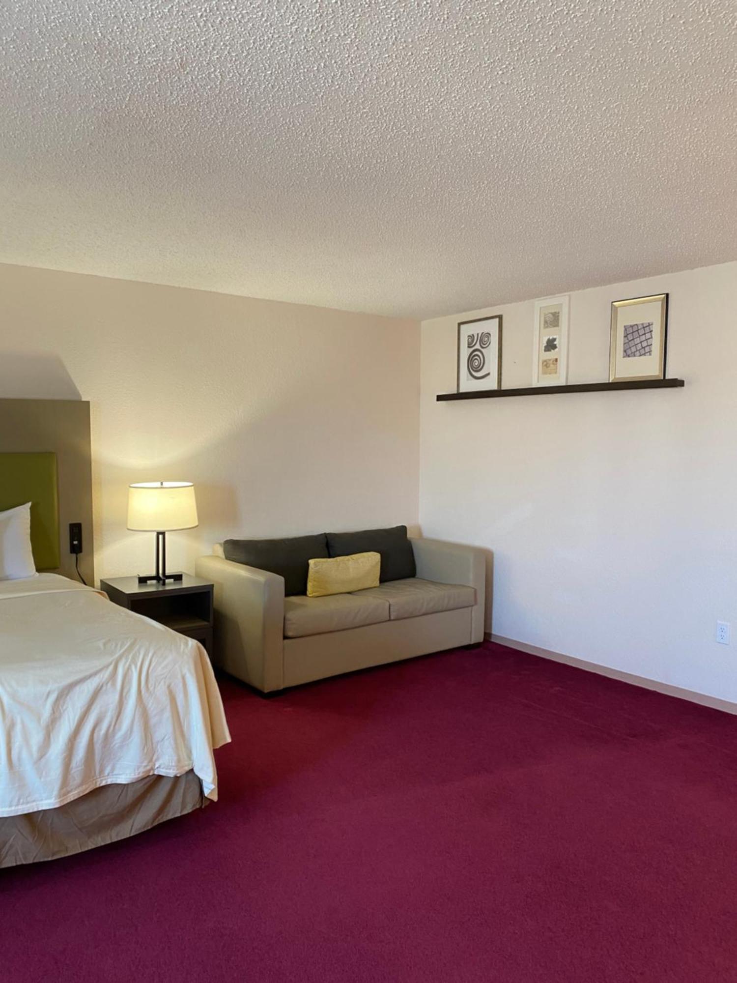 Pictured Rocks Inn And Suites Munising Exteriör bild