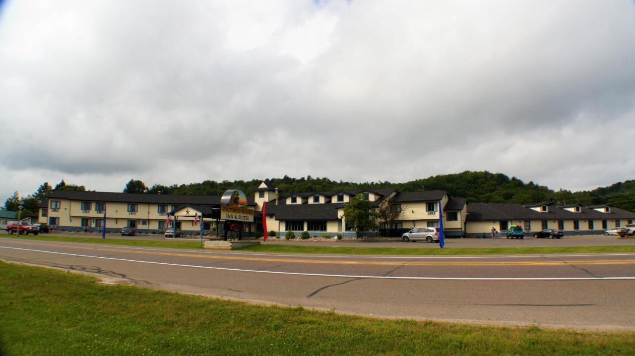 Pictured Rocks Inn And Suites Munising Exteriör bild