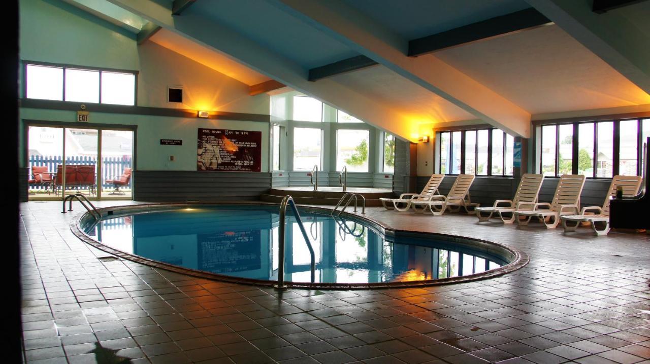 Pictured Rocks Inn And Suites Munising Exteriör bild